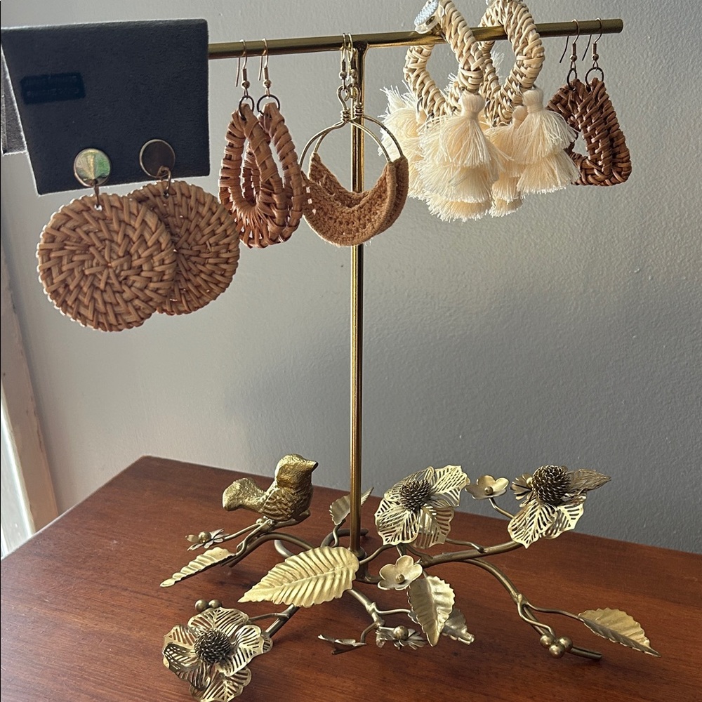 5 pair of Earrings. Various designs.